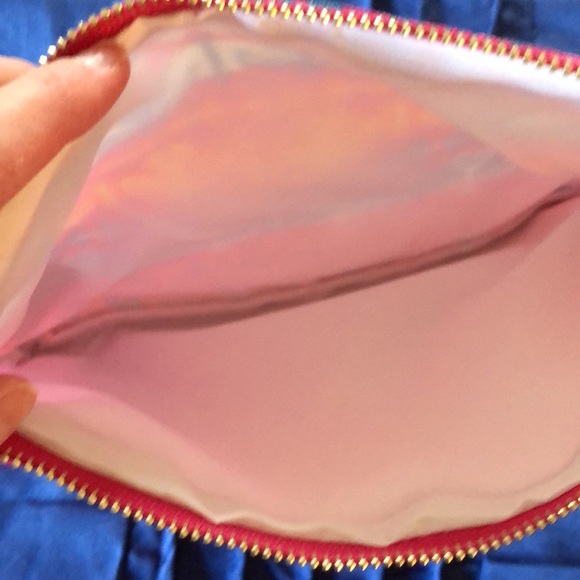 Small accessory bag/purse/clutch - Picture 3 of 3